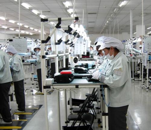 印度世界工廠夢想實(shí)現(xiàn),蘋果8家工廠前往印度扎根,不料事與愿違